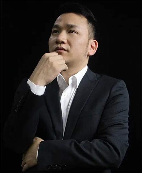 東莞草堂設(shè)計院總經(jīng)理黃成